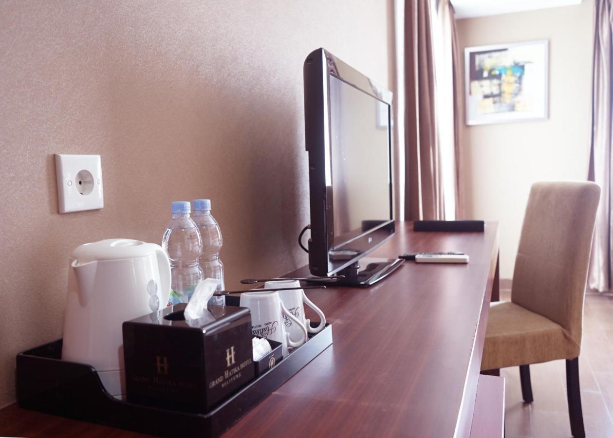 Grand Hatika Hotel Tanjung Pandan Εξωτερικό φωτογραφία