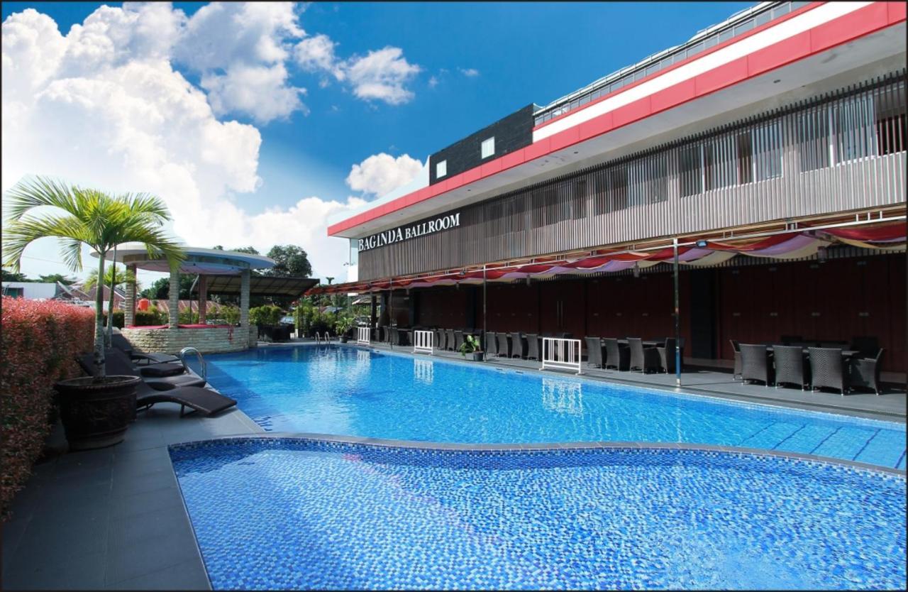 Grand Hatika Hotel Tanjung Pandan Εξωτερικό φωτογραφία
